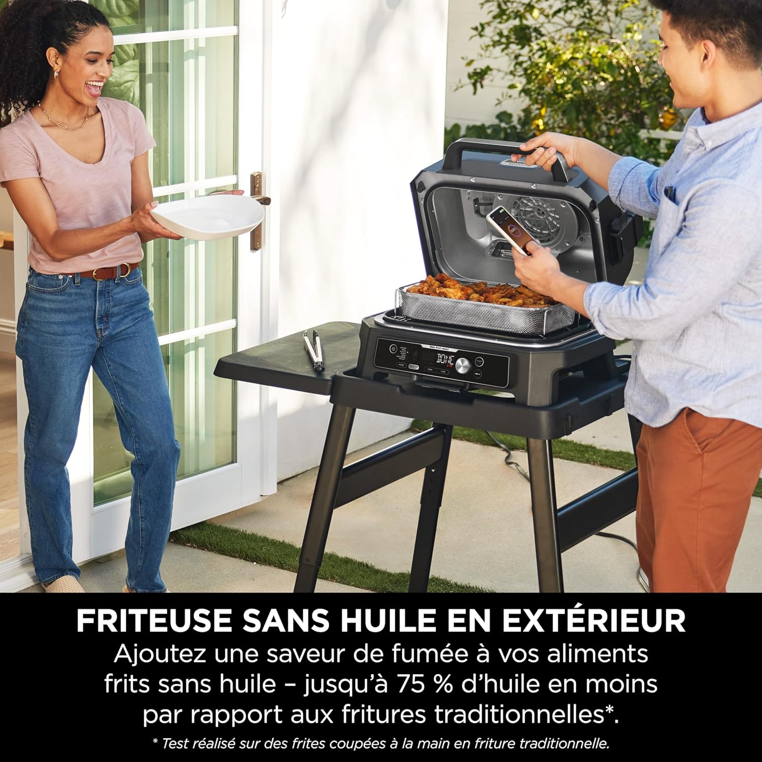 Ninja - Woodfire Pro Connect XL - Barbecue électrique 7-en-1, contrôle via appli, 2 sondes, housse, accessoires - OG901E