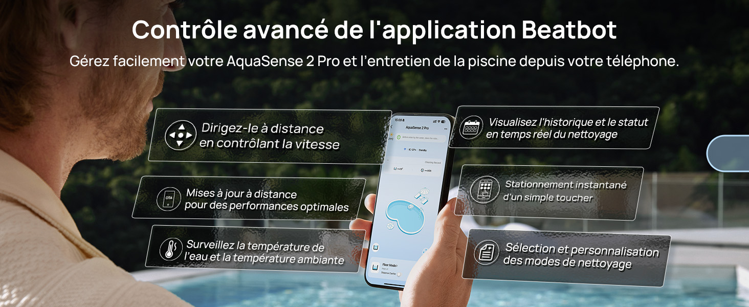 une main tenant un smartphone avec un écran affichant l'application de l'application