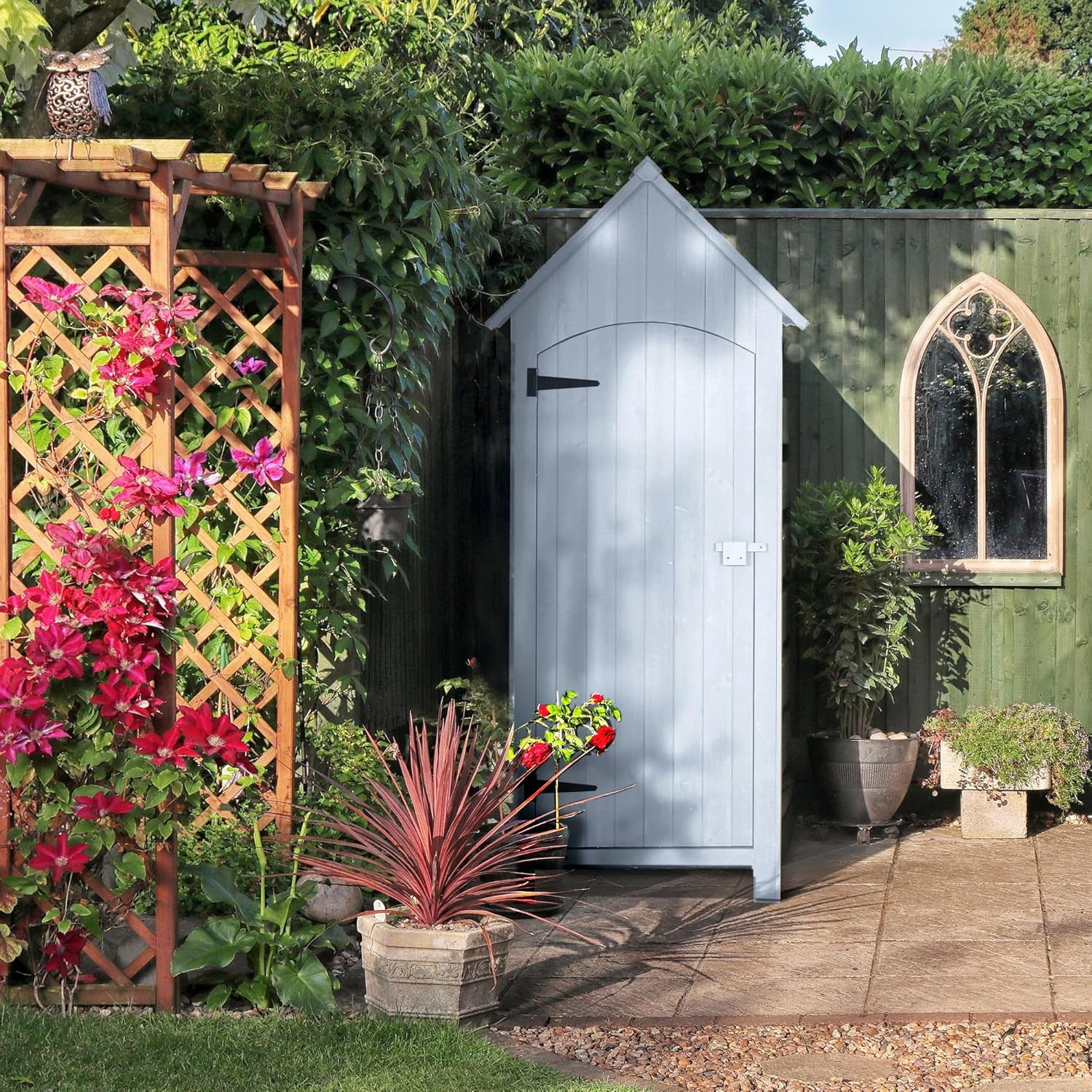 Outsunny Abri de Jardin en Bois cabane de Jardin Exterieur Armoire de Jardin avec Toit bitumé 3 étagères Porte avec loquet Rangement et Stockage extérieurs pour terrasse 77,5 x 54,2 x 179,5 cm Blanc