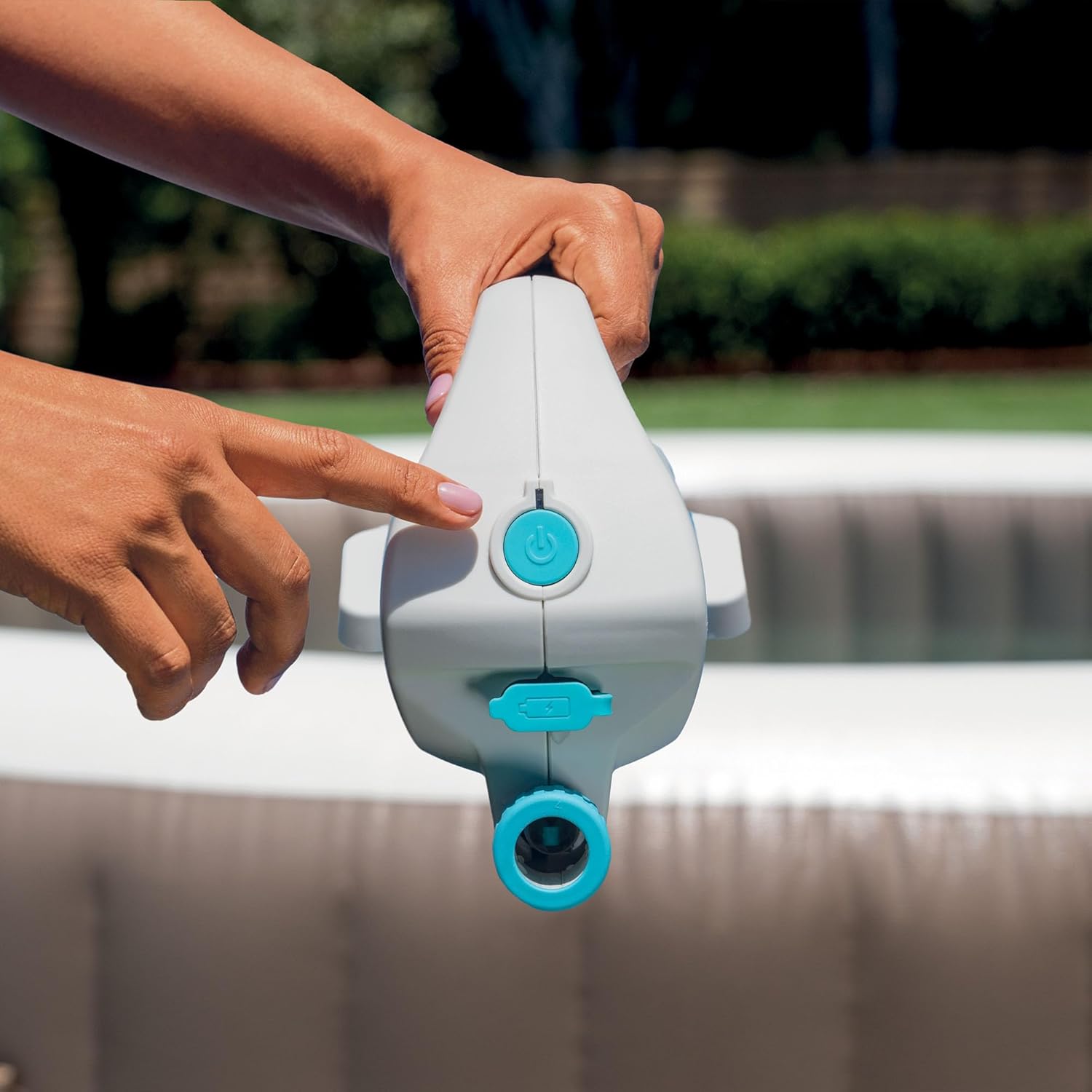 Intex - ZR100 - nettoyeur à batterie, compact, autonome, facile d'utilisation