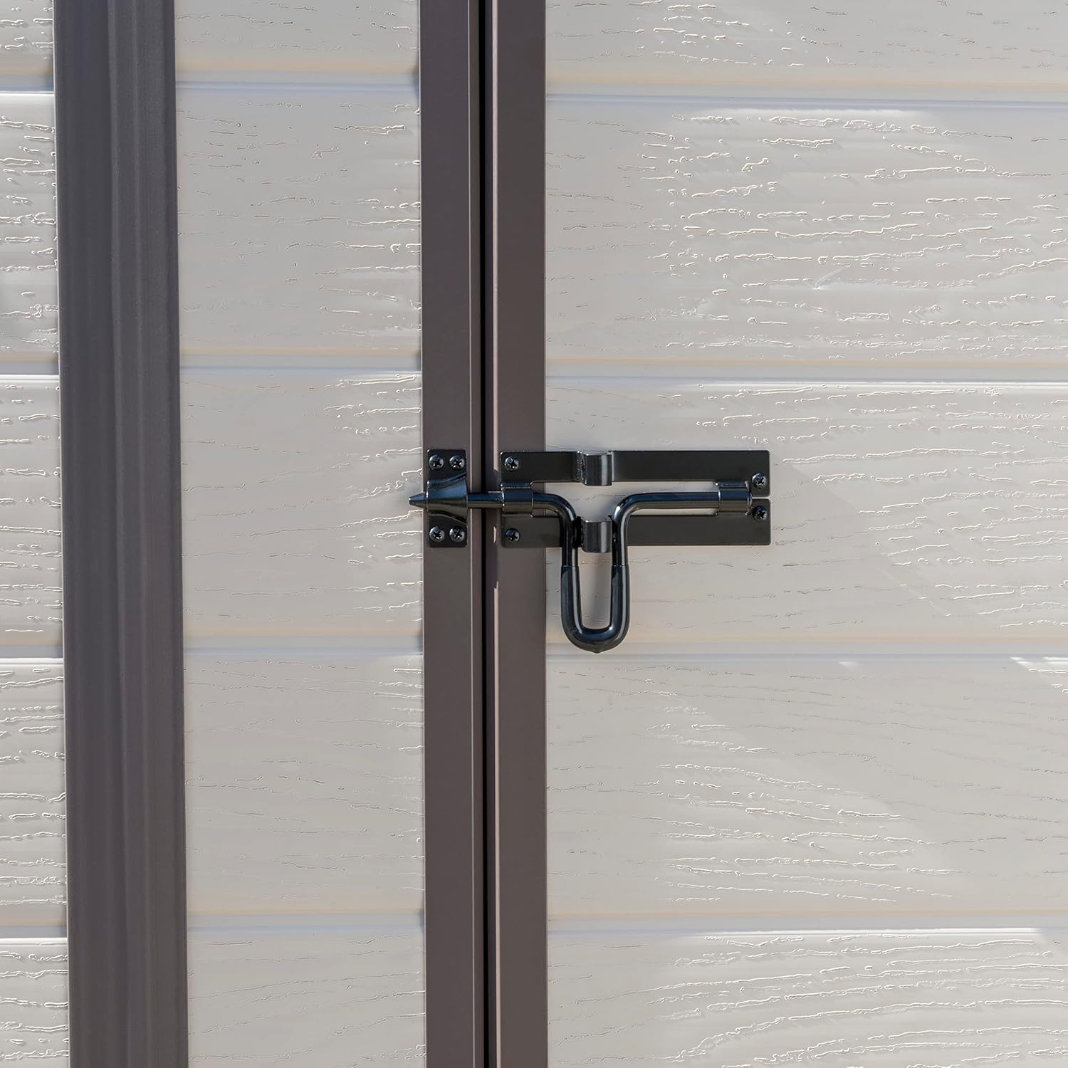 Keter - Manor Pent 64 - 1,8m² - abri de jardin beige robuste