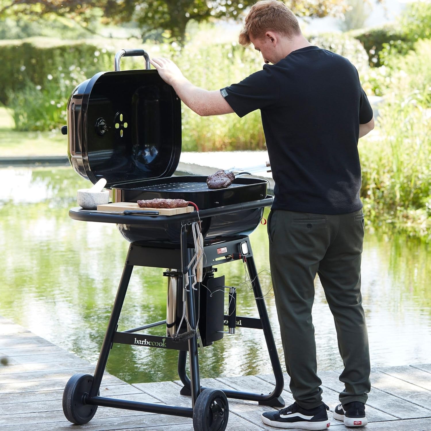 Barbecook - Magnus Comfort - 85x64x110cm - barbecue charbon, table