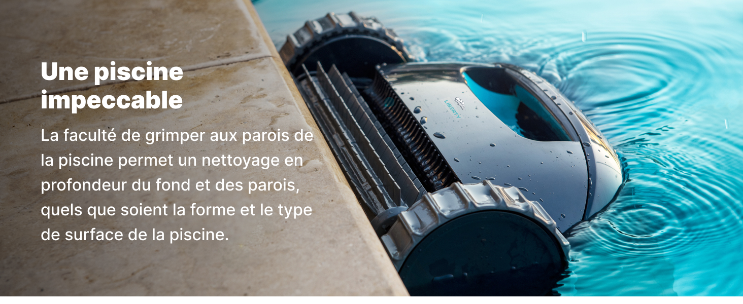 immergé dans l'eau, avec un texte décrivant sa capacité à nettoyer en profondeur les parois et le sol de la piscine