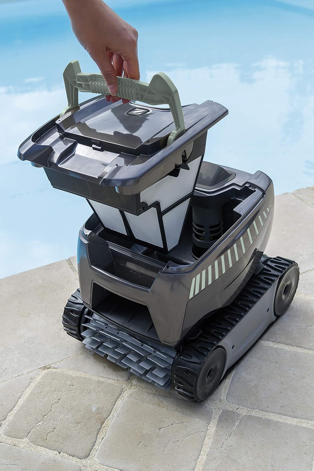 Zodiac - Tornax - robot piscine, fond, câble 14m, jusqu'à 8x4m AT21050