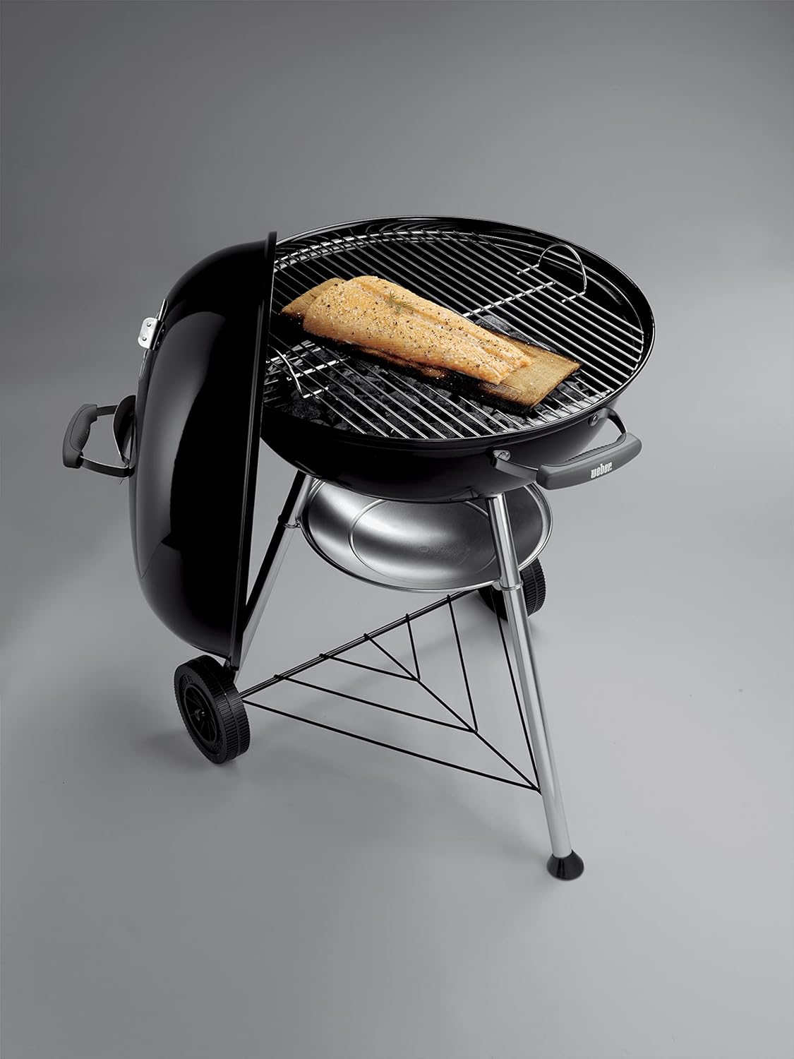 Weber - Compact Kettle - 57 cm - barbecue charbon, acier émaillé, récupérateur cendres