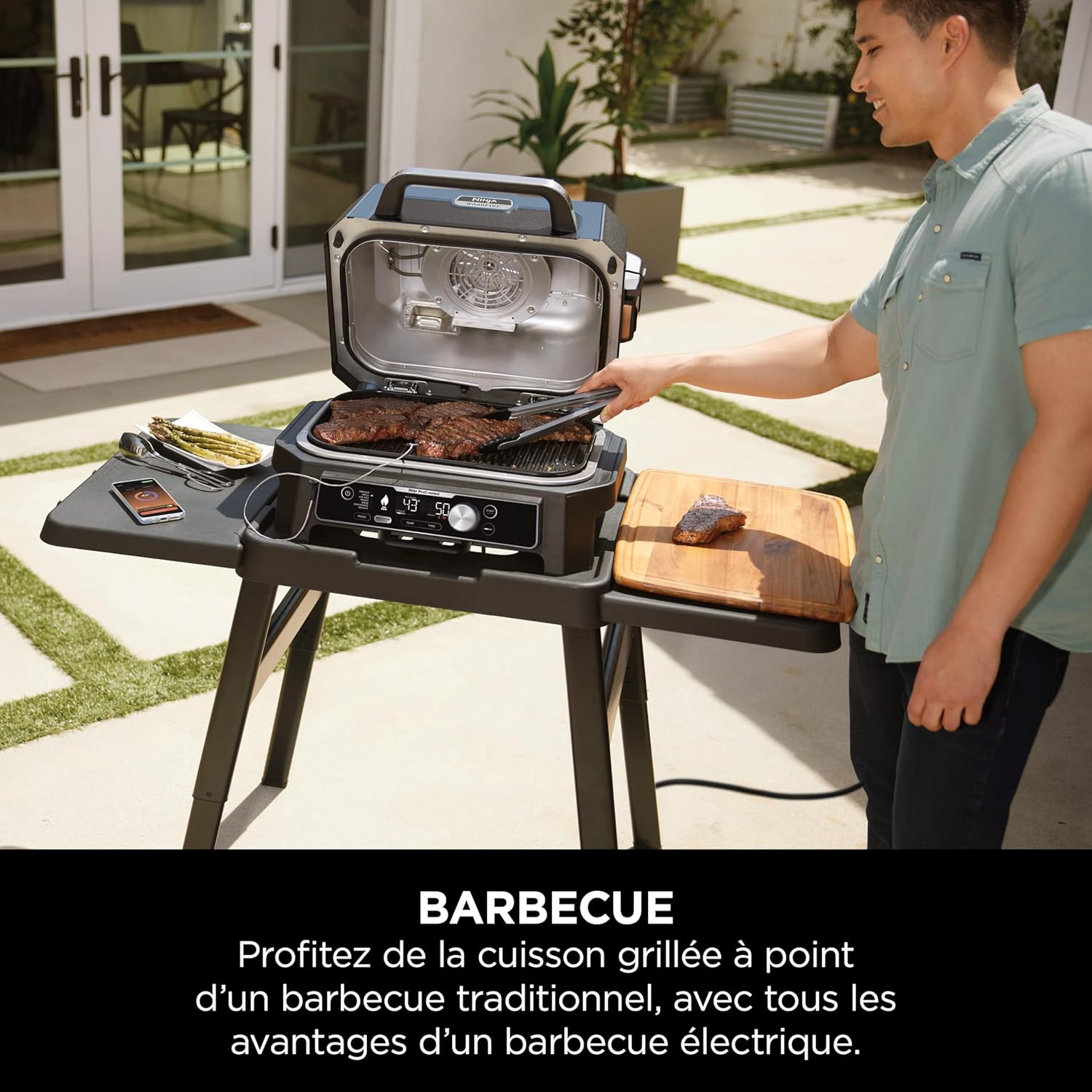 Ninja - Woodfire Pro Connect XL - Barbecue électrique 7-en-1, contrôle via appli, 2 sondes, housse, accessoires - OG901E