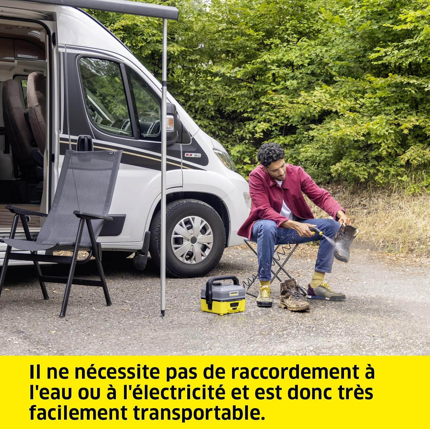 Kärcher Nettoyeur à Pression Mobile OC 3 + Kit Animaux, Débit : 2 L/h, Réservoir : 4L, Tuyau : 2,8 m, Buse à Jet Plat, Buse Conique, Brosse Pet, Serviette pour Animaux Domestiques, Boîte de Rangement