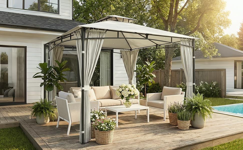 Le texte se lit comme suit : « Image 2 ». Belvédère extérieur avec auvent blanc dans un jardin avec piscine. Comprend des sièges confortables et des plantes décoratives en pot autour du périmètre.