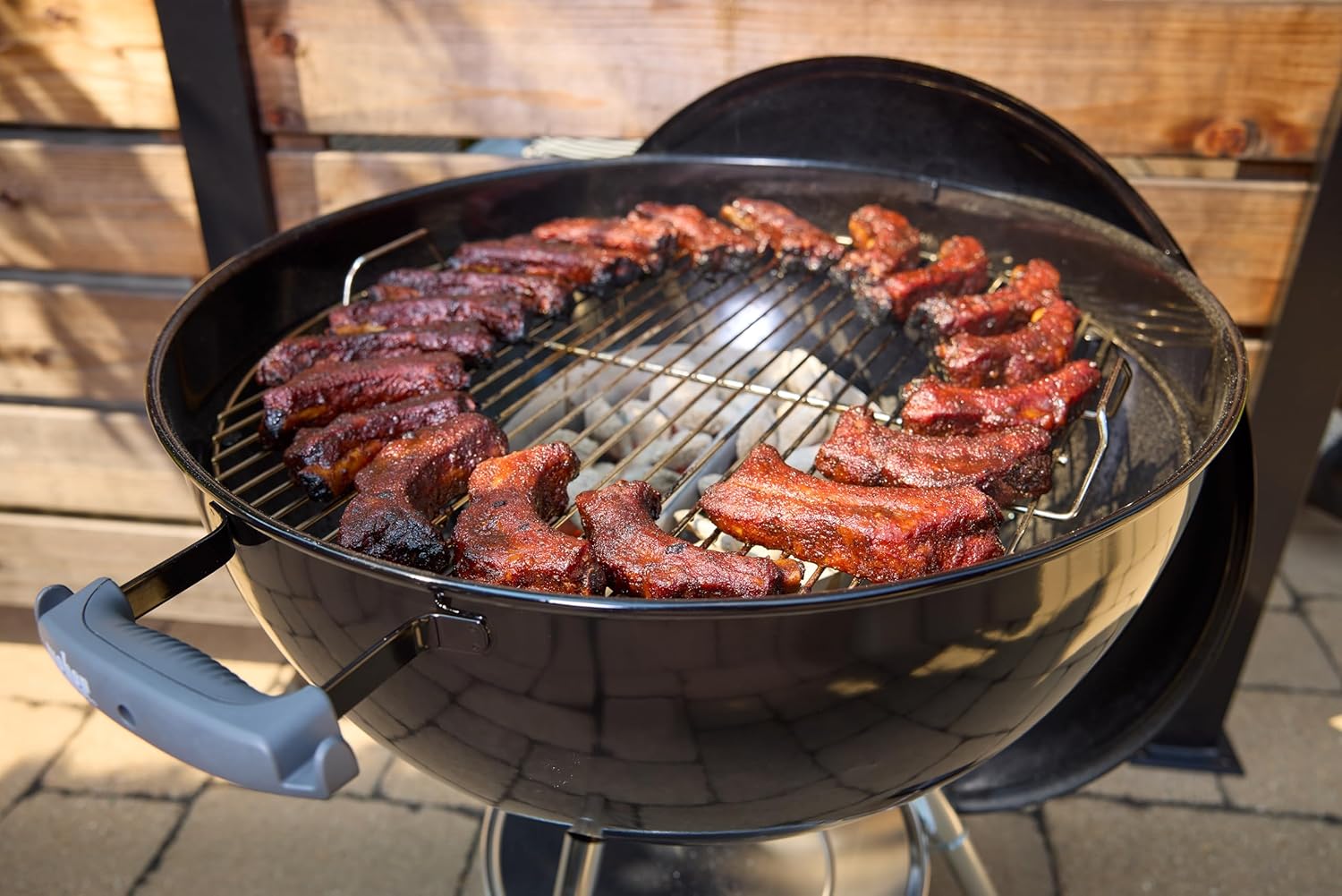 Weber - Original Kettle - 57 cm - BBQ charbon, One-Touch, thermomètre