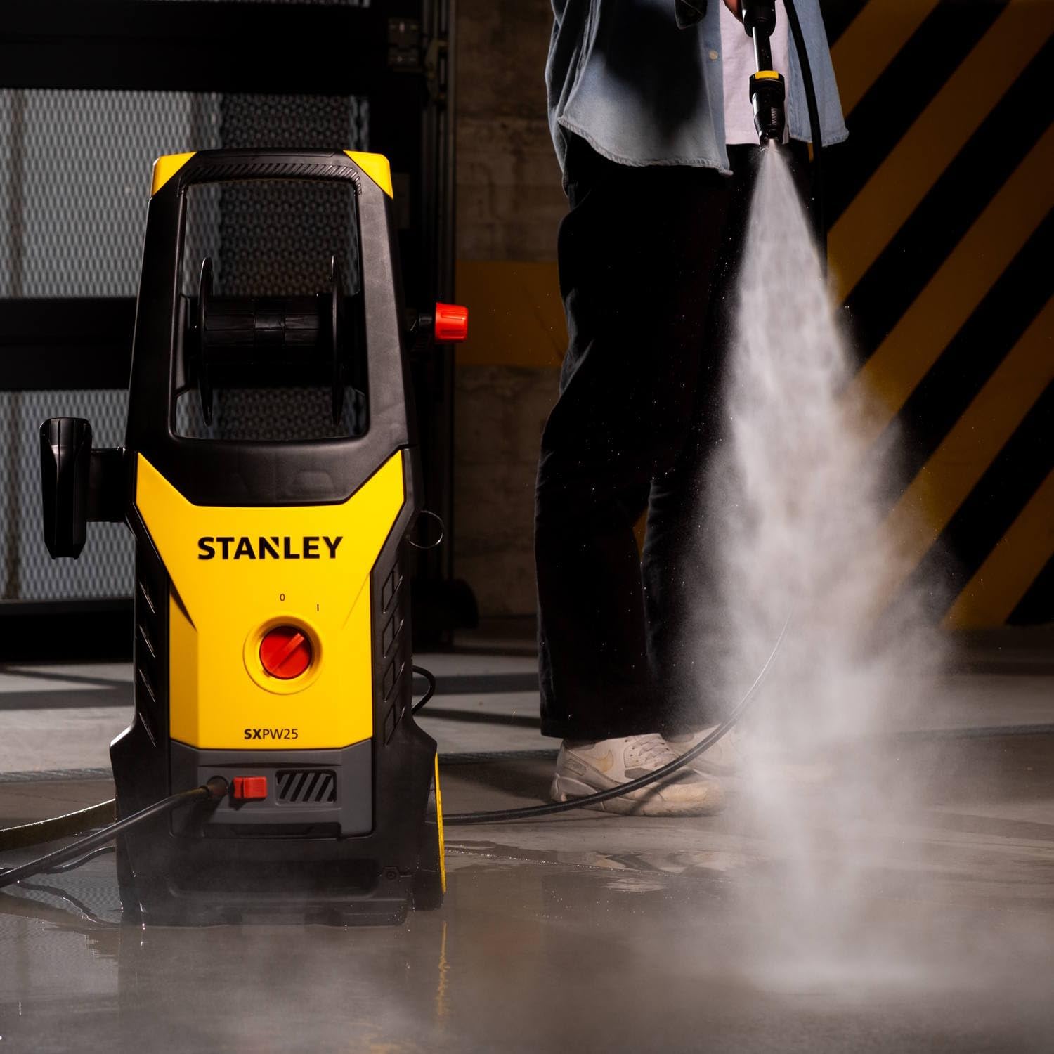 Stanley - SXPW25 - 2500 W, 170 Bar, 500 l/h - SXPW25