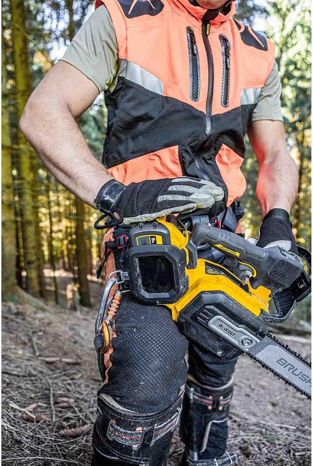 DEWALT - FlexVolt tronçonneuse sans fil 54V 35 cm - DCMCST635N-XJ