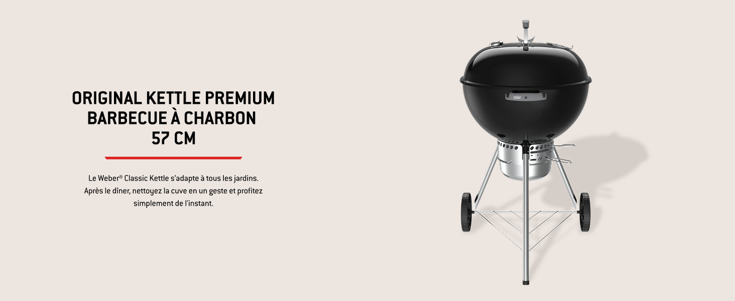 Le texte indique « BOUILLOIRE ORIGINALE À CHARBON DE BARBECUE DE QUALITÉ SUPÉRIEURE ». Gril de bouilloire en forme de dôme noir à trois pieds sur fond blanc. Cuisinière à barbecue au charbon de bois.