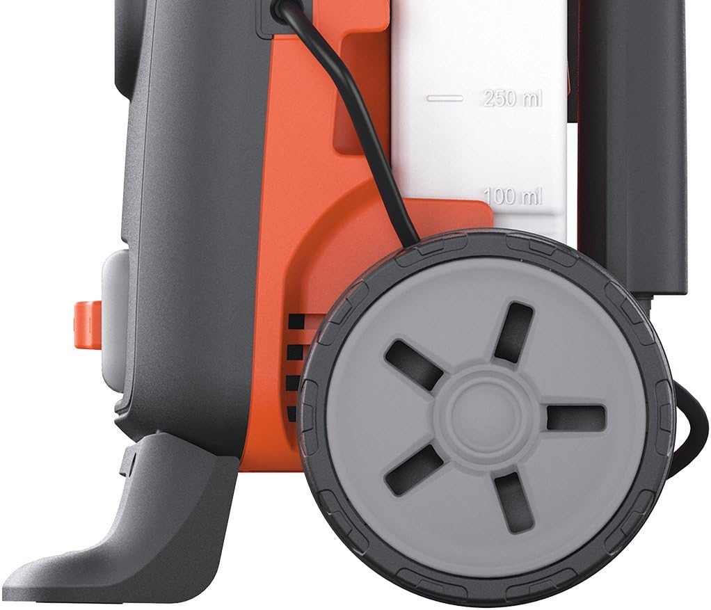 Black+Decker Nettoyeur Haute Pression BXPW1600PE avec Patio Cleaner et Brosse Fixe (1600 W, 125 Bar, 420 l/h)