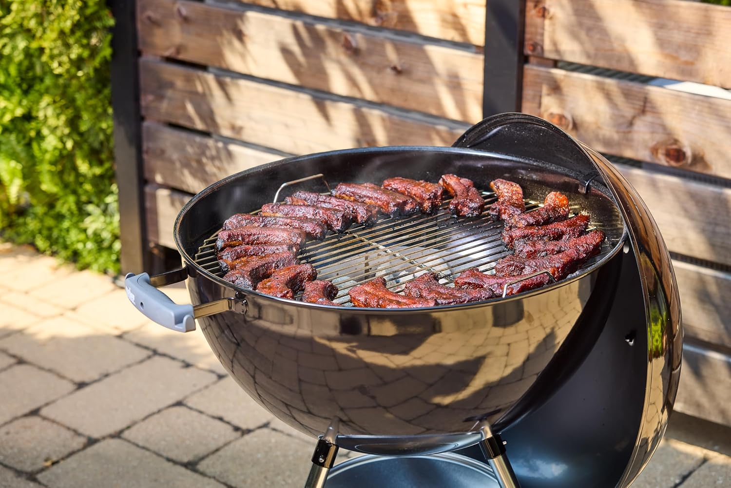 Weber - Original Kettle - 57 cm - BBQ charbon, One-Touch, thermomètre