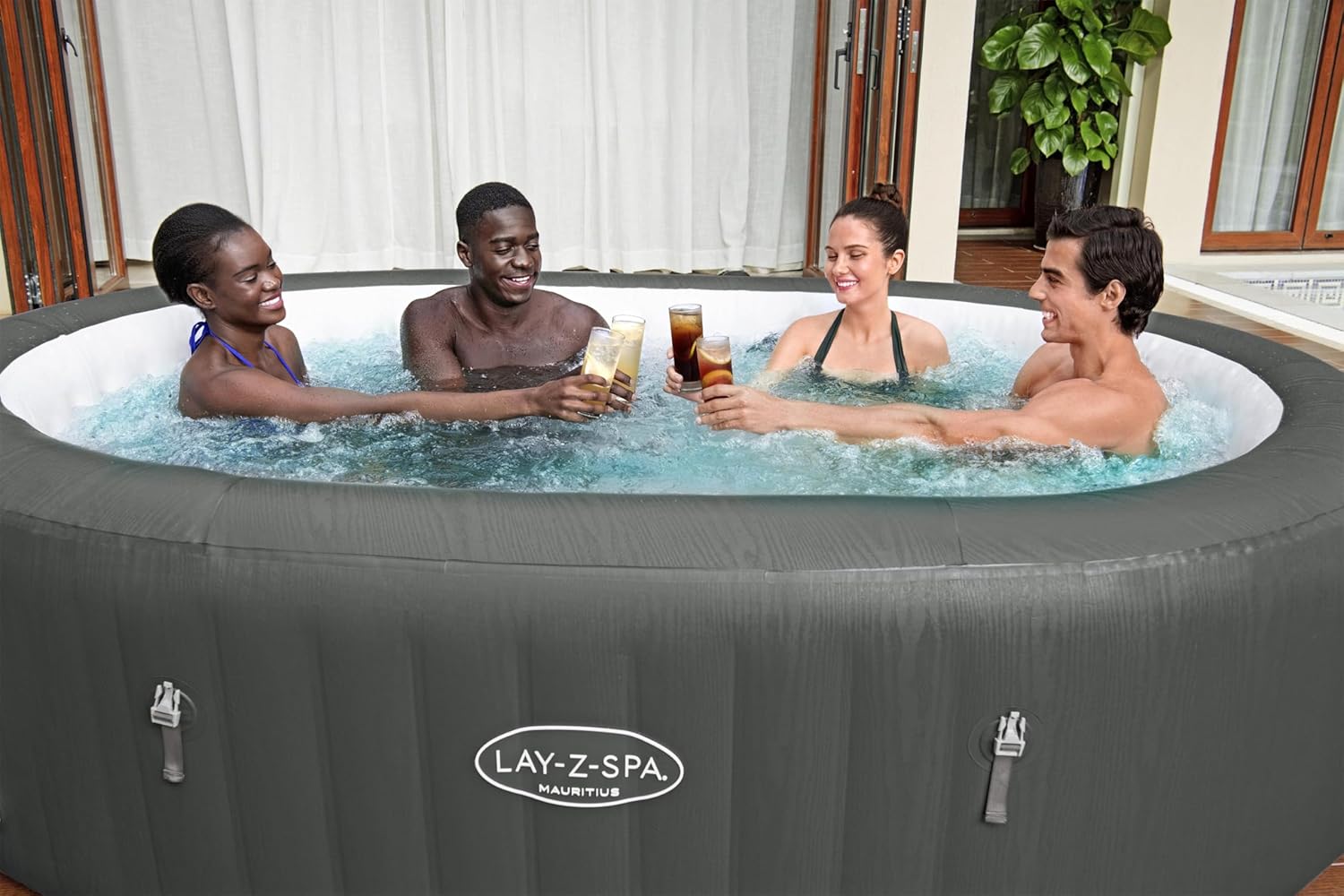 Bestway - Lay-Z-Spa Mauritius - ovale 5-7 pers WiFi Airjet - 211x257cm