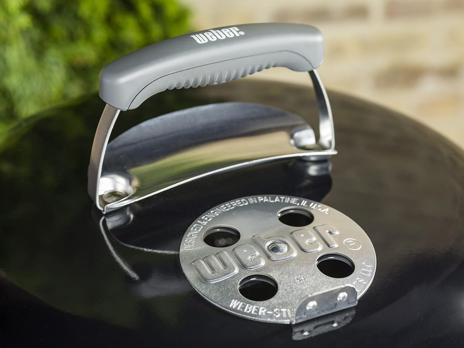 Weber - Classic Kettle - 57 cm - acier émaillé, One-Touch, thermomètre