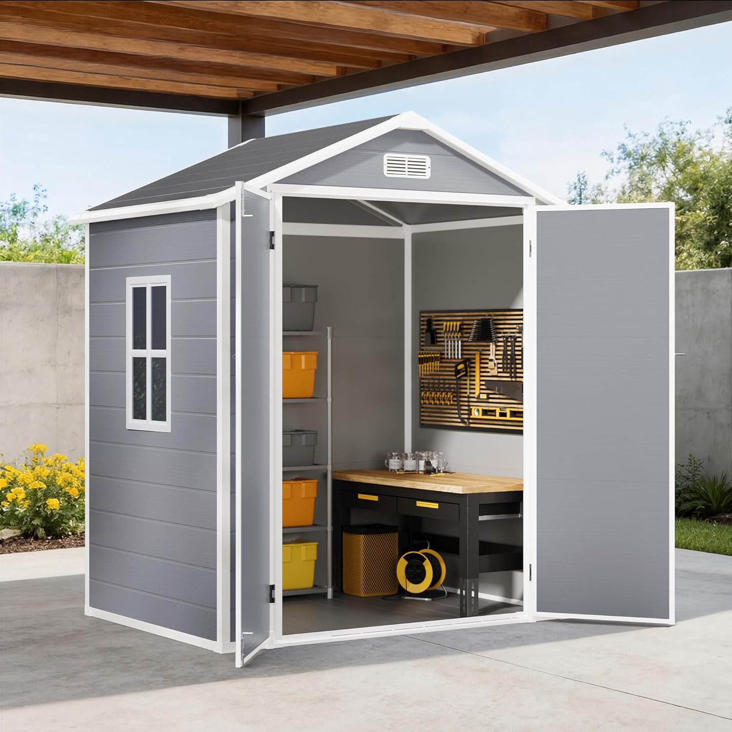 Xbro - Abri de Jardin en Résine - 173x125x210 cm - Ventilation, base renforcée, fenêtres, verrou - Gris